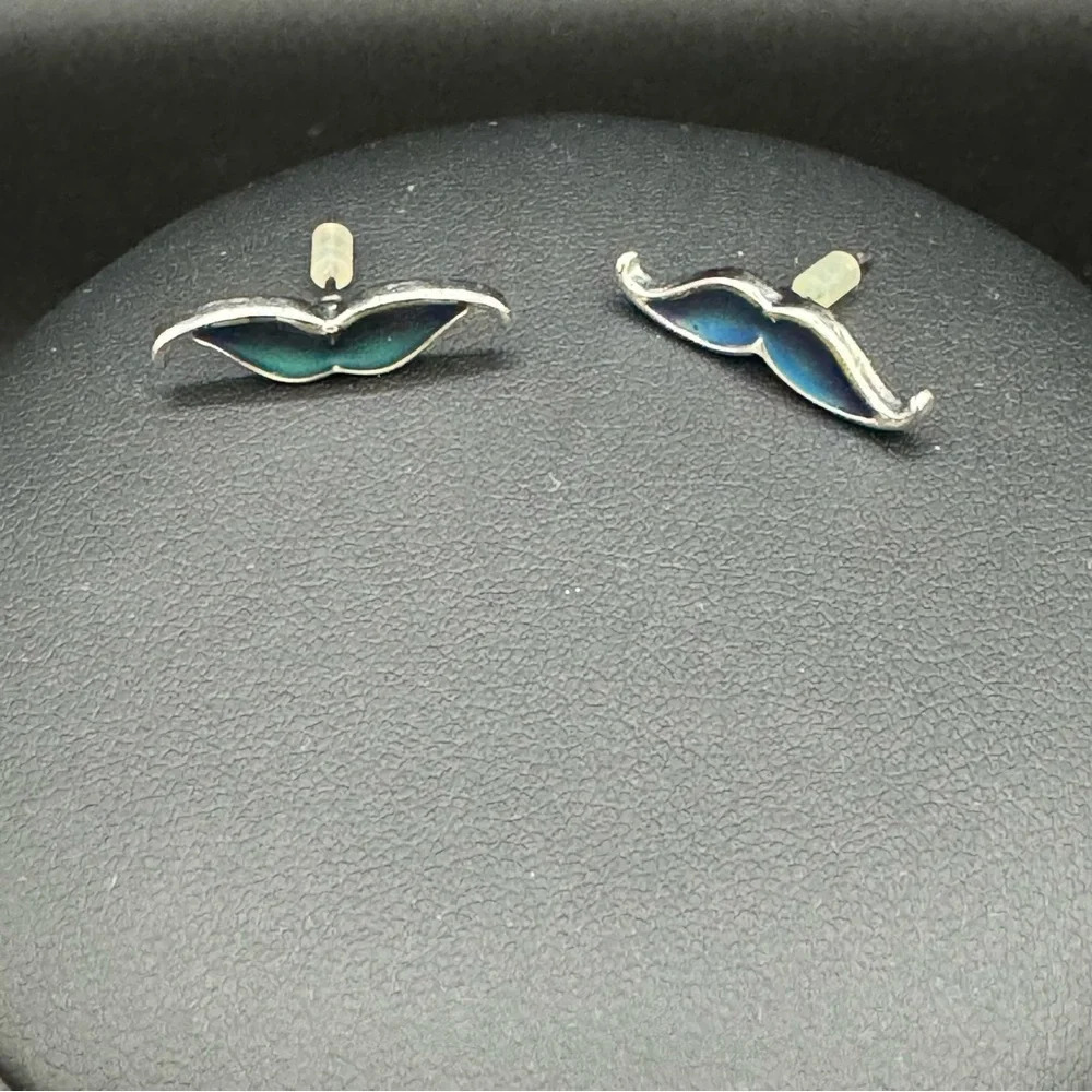 Mood Changing Mustache Pierced Earrings - Picture 10 of 10